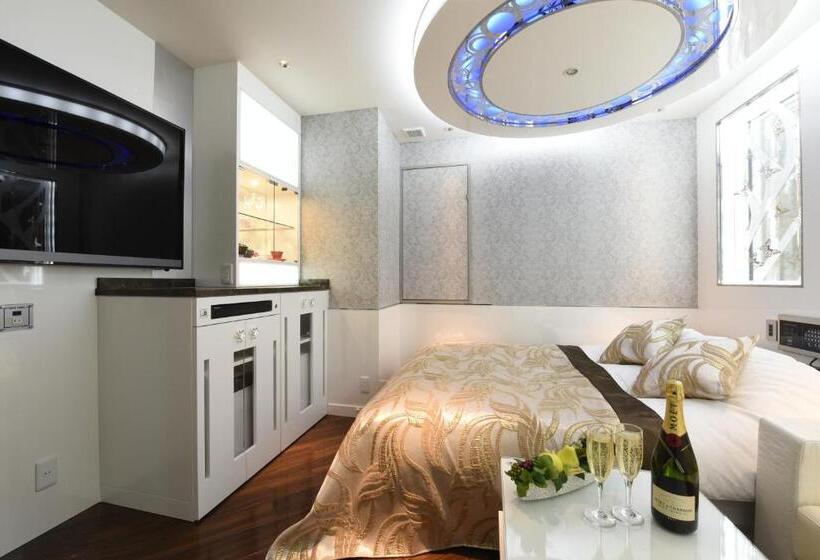 이코노미 룸, W Party W Group Hotels And Resorts