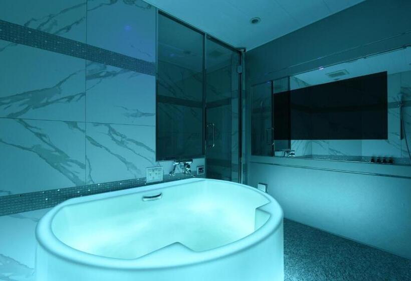 스탠다드 룸 킹사이즈 침대, W Party W Group Hotels And Resorts