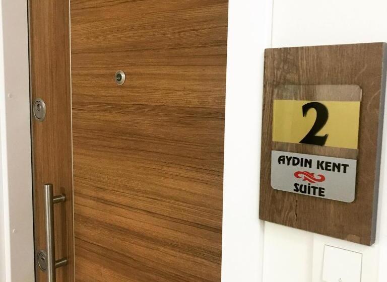 استودیو خانوادگی, Aydın Kent Suit