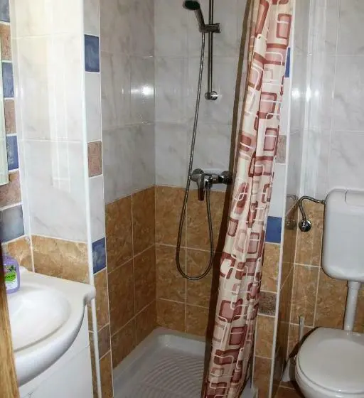 اتاق استاندارد, B&b Family Skvor
