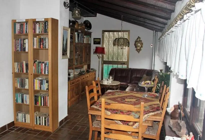 اتاق استاندارد با بالکن, B&b Family Skvor