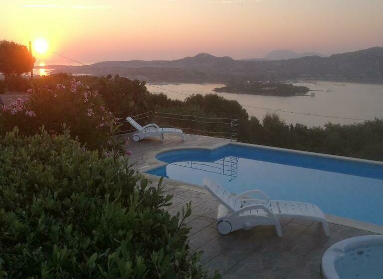 جناح مطلّ علي الحديقة, Domo S Altura