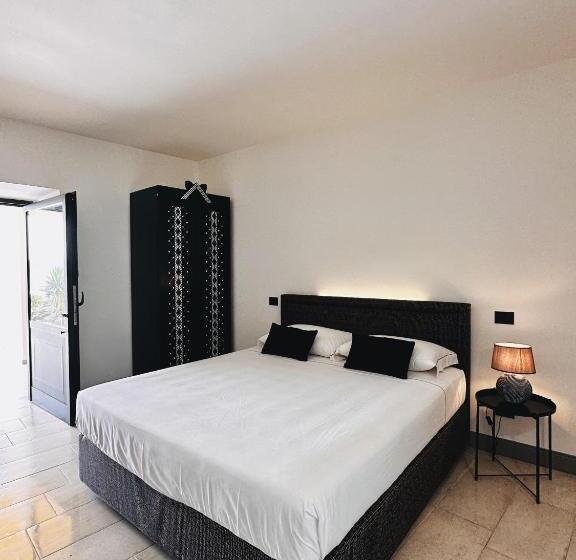 جناح سوبيريور مطل علي البحر, Domo S Altura