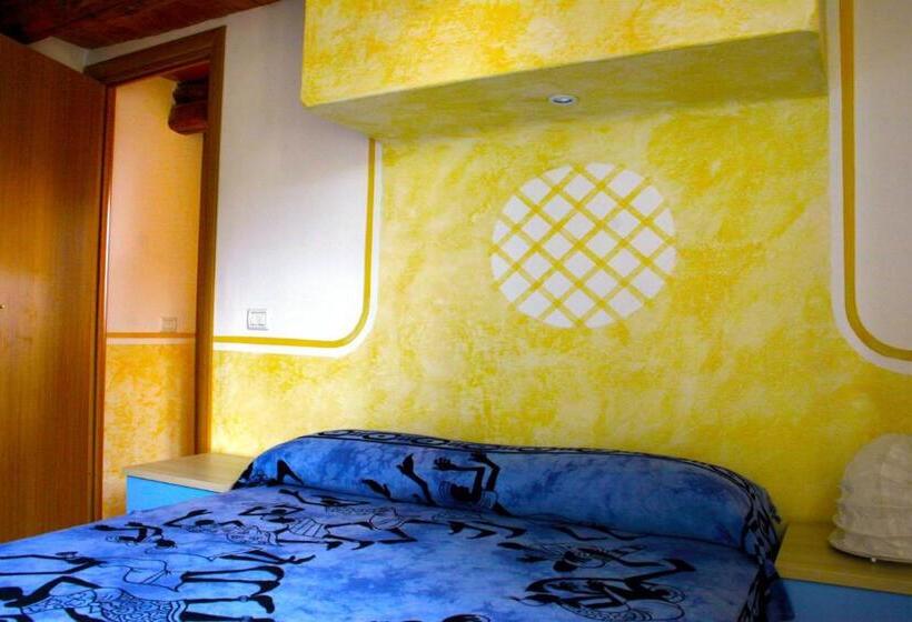 جناح جونيور مطل على الحديقة, Domo S Altura