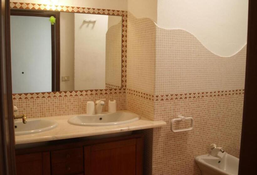 جناح عائلي, Domo S Altura