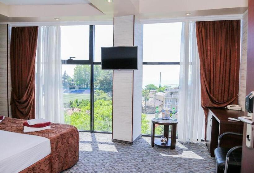 غرفة قياسية, Grand Hotel Gagra