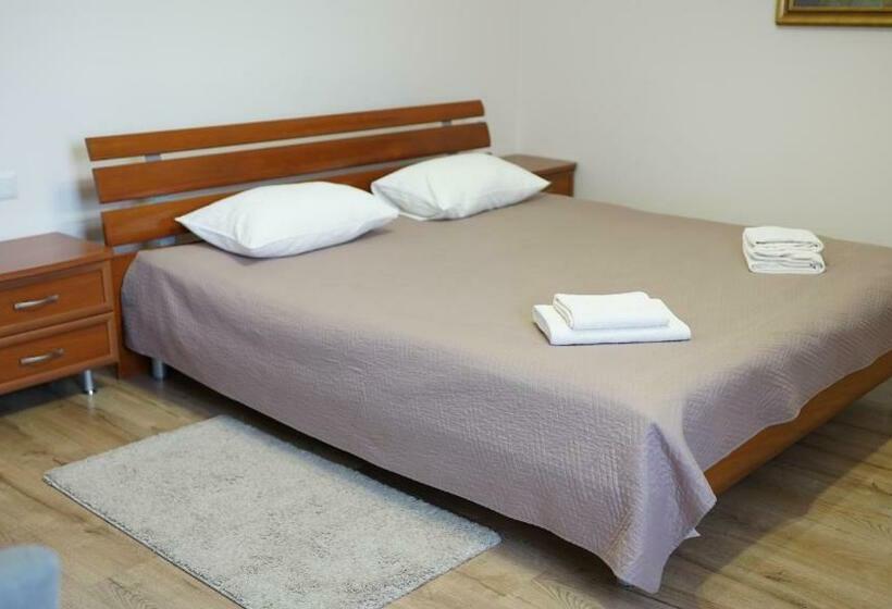 スタンダードルーム, орк блісс