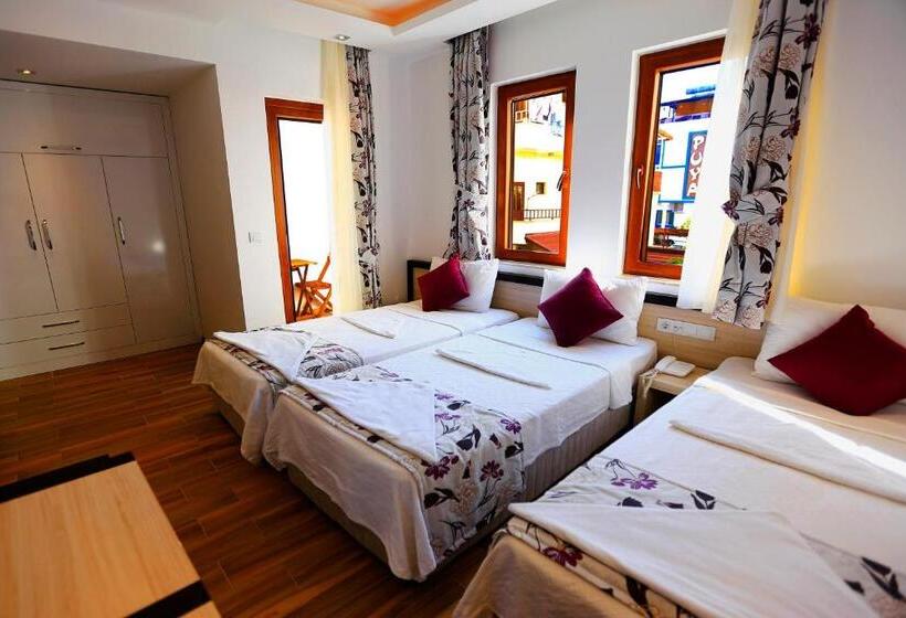 Quarto Triplo Estandar, Hermes