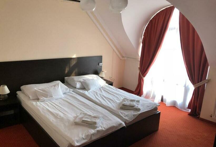 חדר סטנדרט עם מרפסת, Karikas