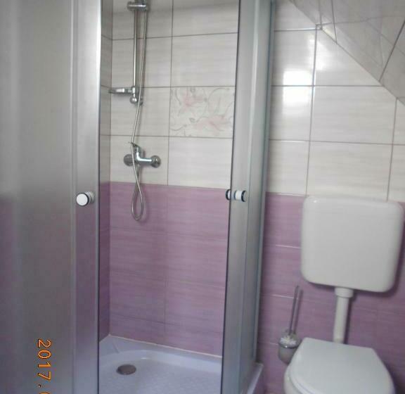 スタンダードルーム, Olt Part Vendégház