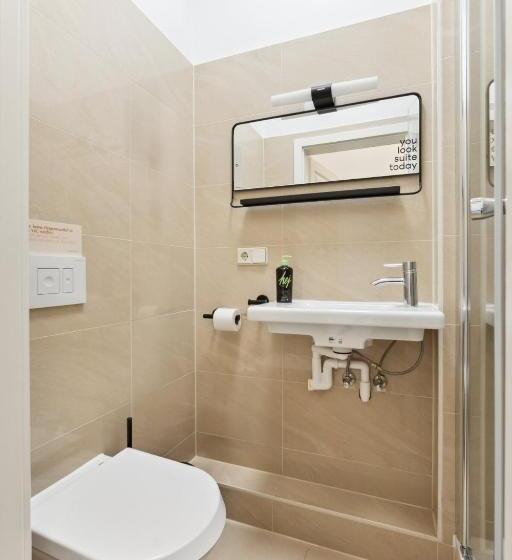 带2个卧室的套房, Limehome Dresden Antonstraße