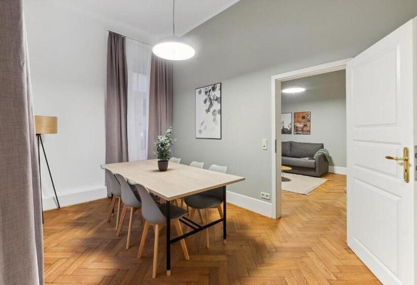 带2个卧室的套房, Limehome Dresden Antonstraße