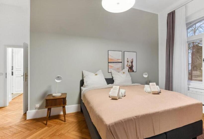 带2个卧室的套房, Limehome Dresden Antonstraße