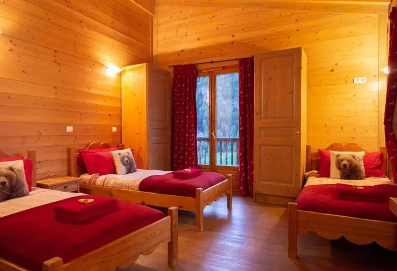 Standard Neljän Hengen Huone, Chalet Raven Co Living