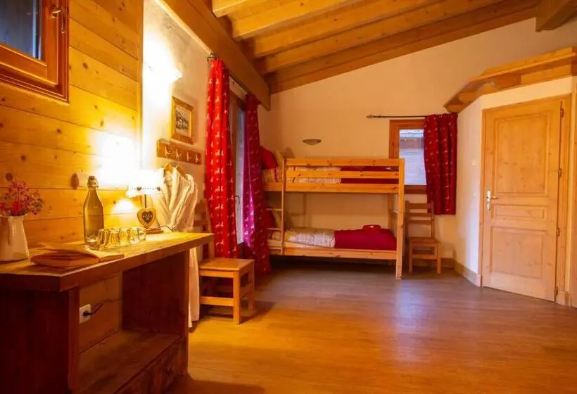 Standard Neljän Hengen Huone, Chalet Raven Co Living