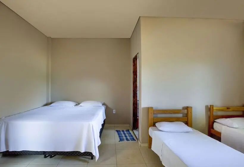 スタンダード４人部屋, Pousada Portal Do Pantanal