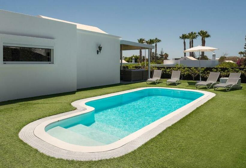 2 Bedroom Deluxe Villa with Pool, Hyde Park Lane Villas