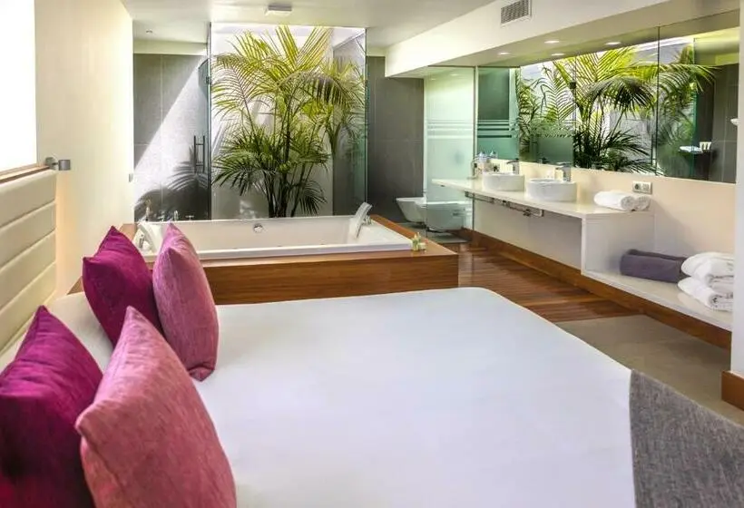 プール付き２ベッドルームデラックスビラ, Hyde Park Lane Villas