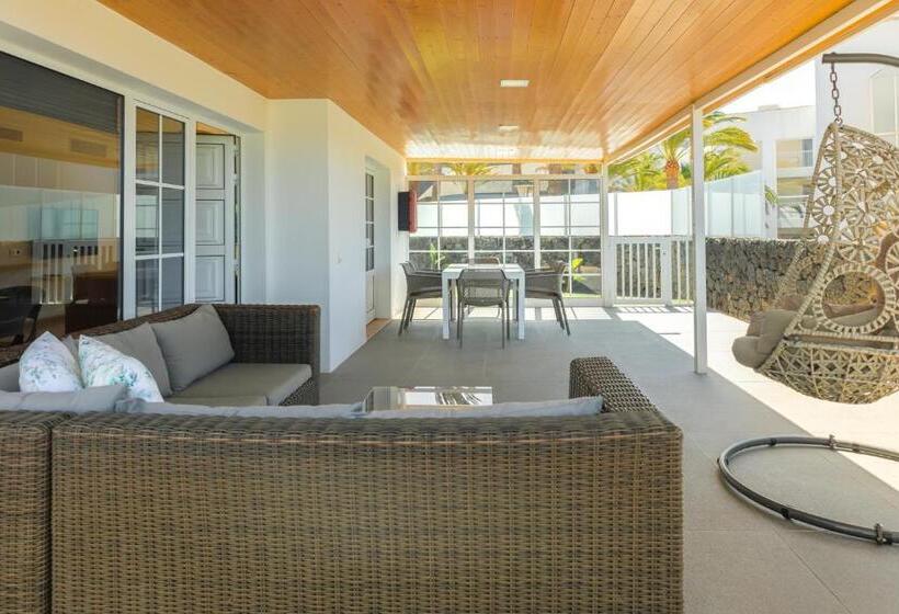 ویلای 3 خوابه, Hyde Park Lane Villas