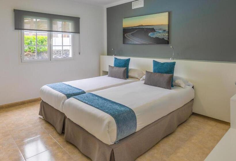 Вилла 3 Спальни, Hyde Park Lane Villas