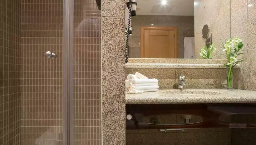اتاق استاندارد با چشمانداز دریا, Gran Talaso Hotel Sanxenxo