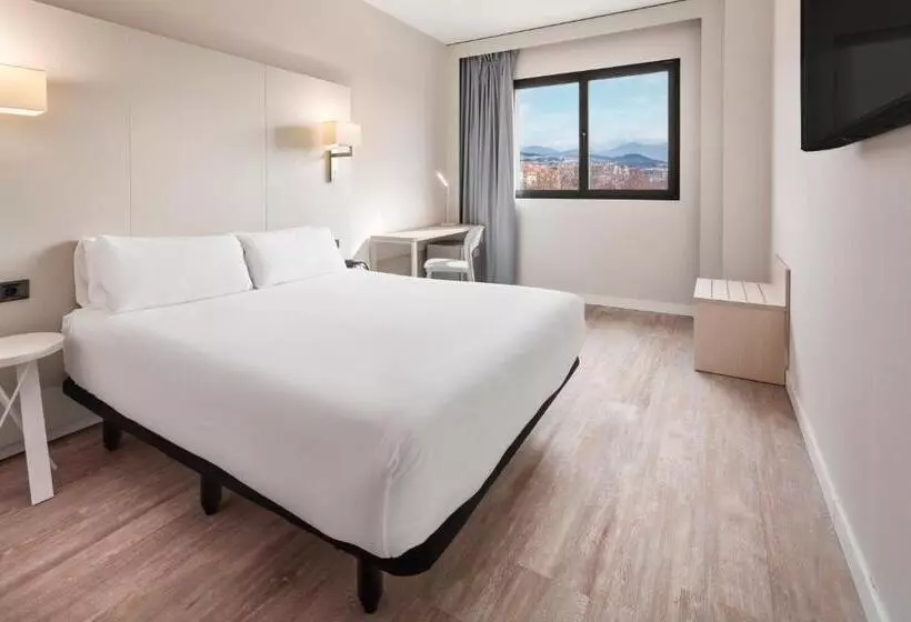 اتاق استاندارد, B&b Hotel Granada Estación