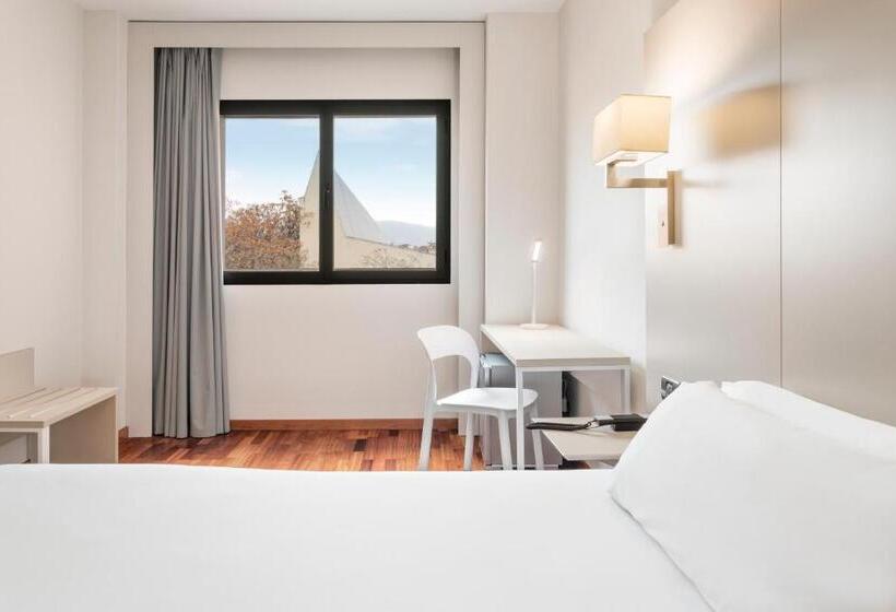 اتاق استاندارد یک نفره, B&b Hotel Granada Estación