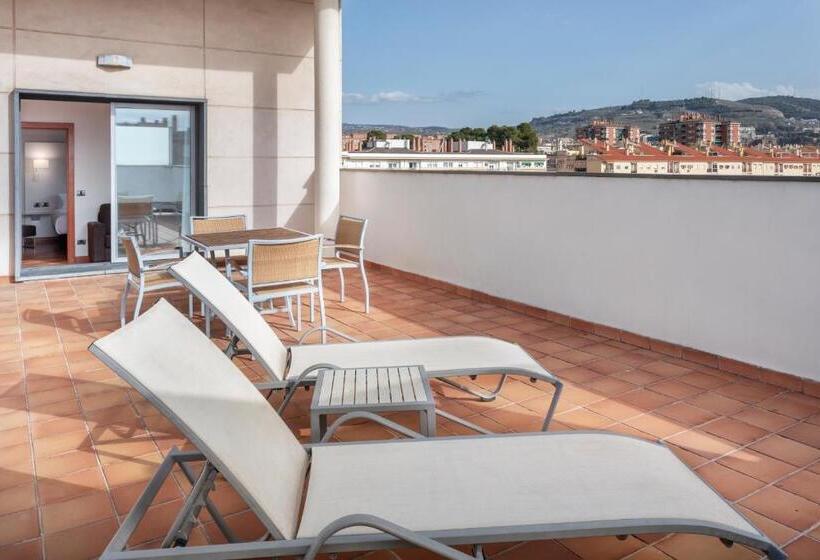 سوییت جونیور, B&b Hotel Granada Estación