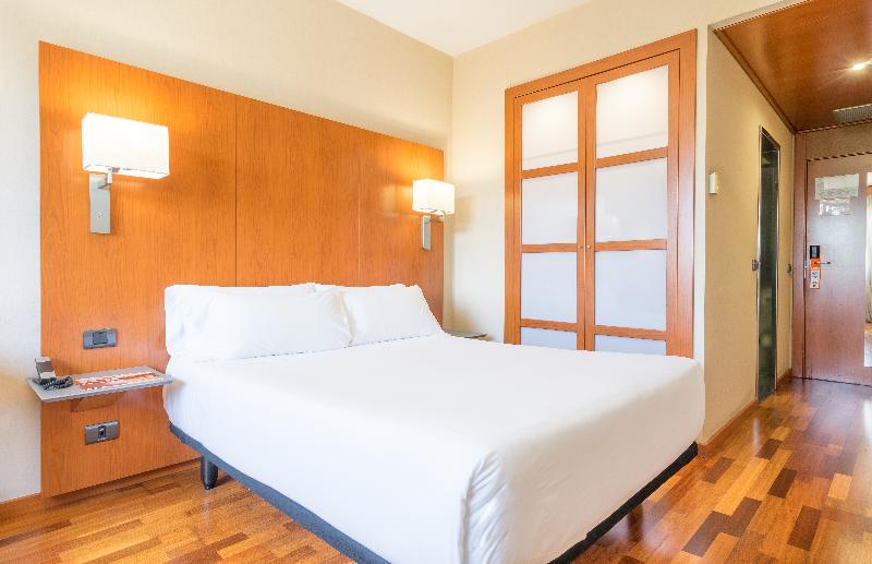 اتاق استاندارد, B&b Hotel Granada Estación