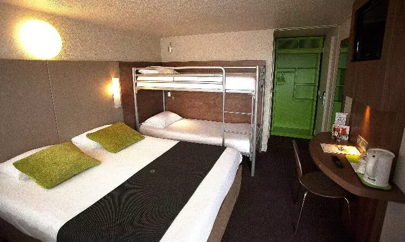 スタンダード４人部屋, B&b Hotel Avignon Sud Parc Des Expositions