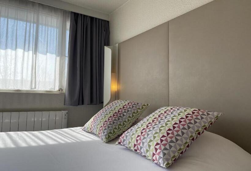 Номер Стандарт, Campanile Hotel Beauvais