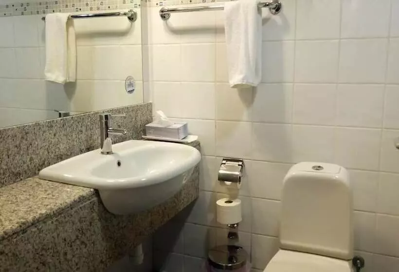エクゼクティブルーム, Castelli Hotel Nicosia