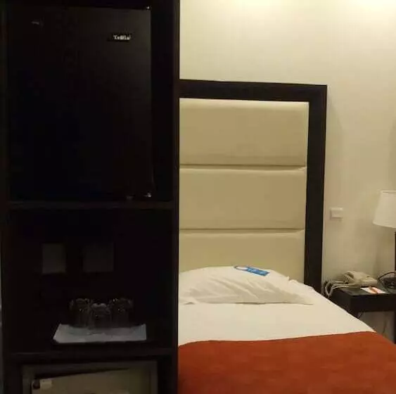 エクゼクティブシングルルーム, Castelli Hotel Nicosia