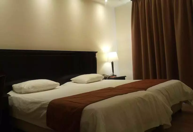 スーペリアールーム, Castelli Hotel Nicosia