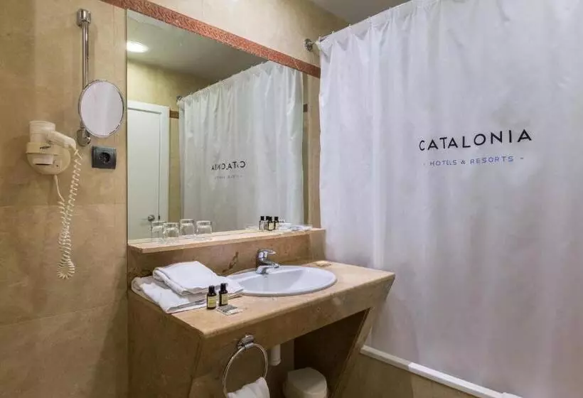 اتاق استاندارد سه نفره, Catalonia Plaza Mayor Salamanca