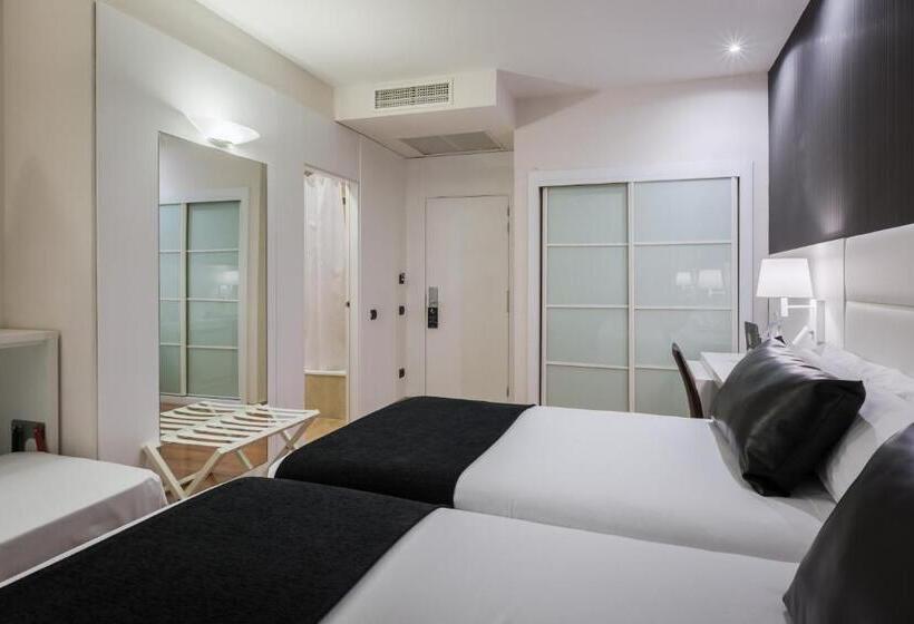 スタンダードトリプルルーム, Catalonia Plaza Mayor Salamanca