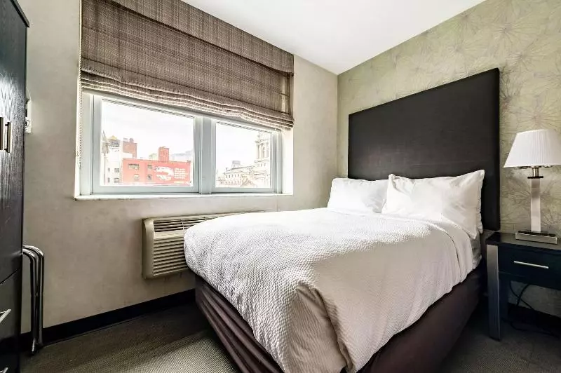 スタンダードルーム, Holiday Inn London Kensington High St., An Ihg