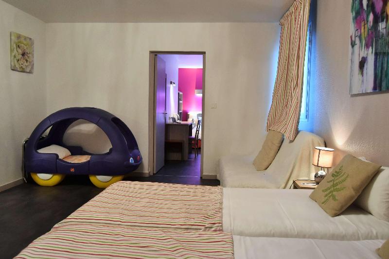 Camera Standard, De Carentan   Anciennement Kyriad