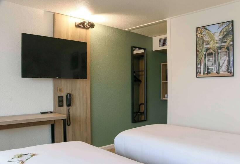 Номер Стандарт, Kyriad Aéroport Marseille