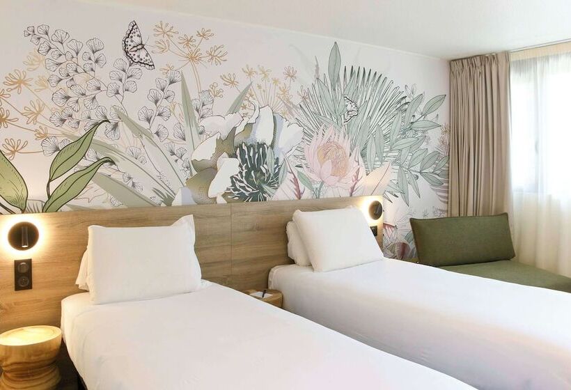 Номер Стандарт, Kyriad Aéroport Marseille