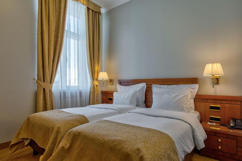 اتاق استاندارد, My City