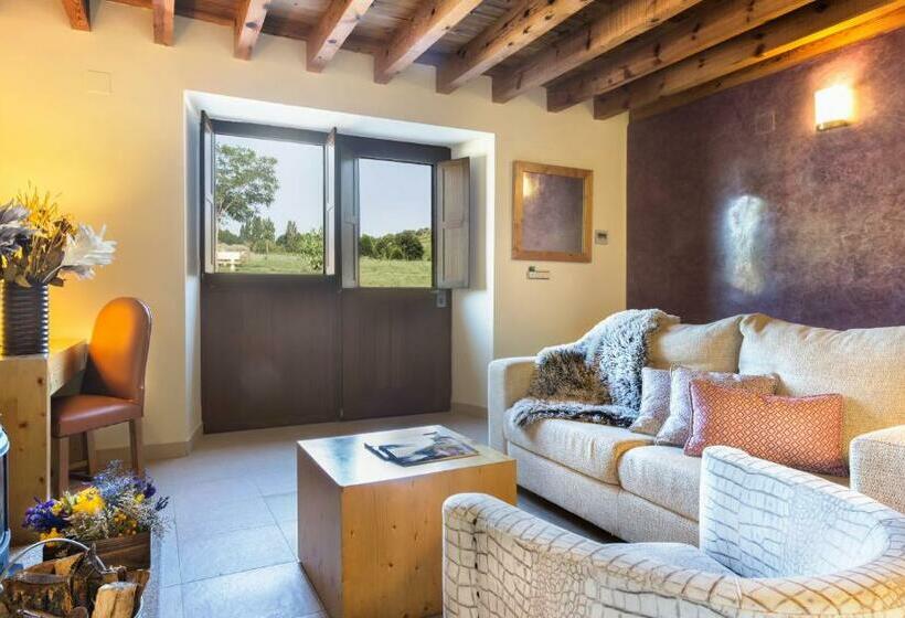 ドゥプレックスルーム, Izan Puerta de Gredos