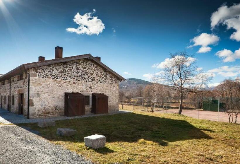 ドゥプレックスルーム, Izan Puerta de Gredos