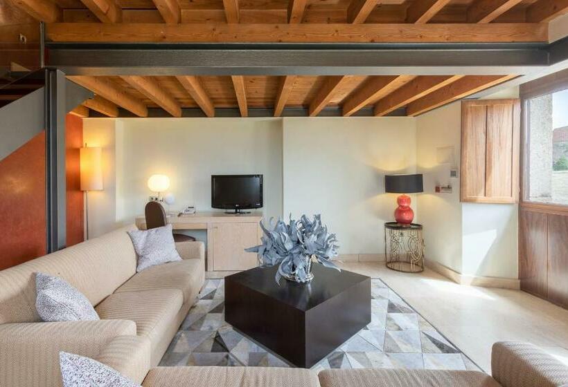 スイート, Izan Puerta de Gredos