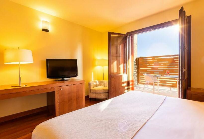 スタンダードトリプルルーム, Izan Puerta de Gredos