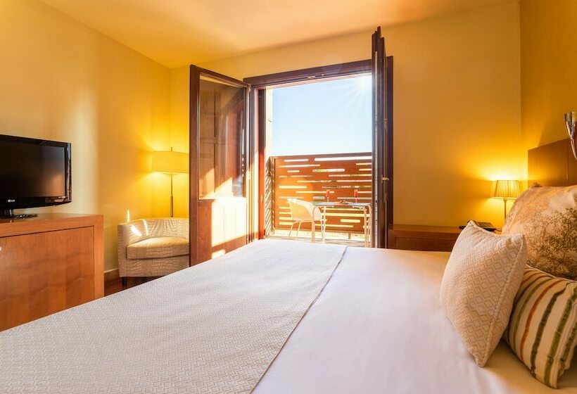 スタンダードトリプルルーム, Izan Puerta de Gredos