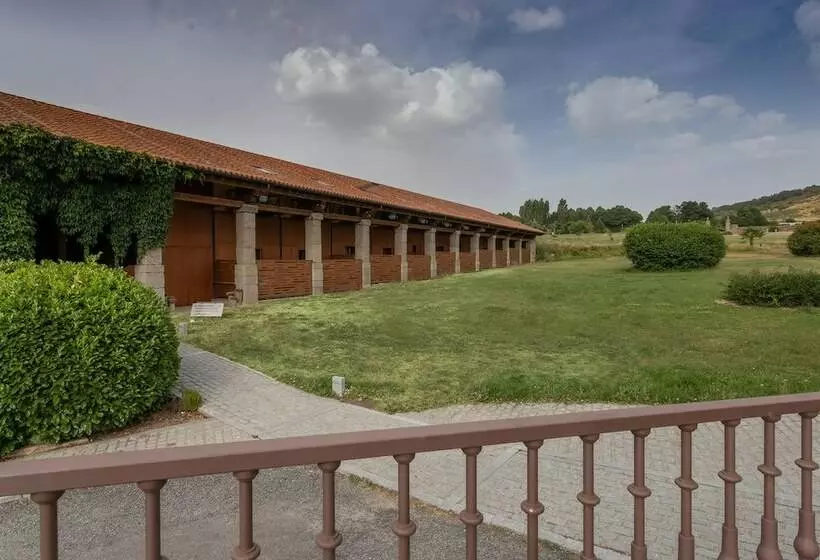 スタンダードトリプルルーム, Izan Puerta de Gredos