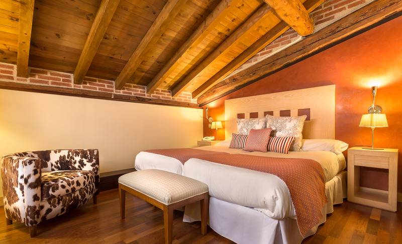 スタンダードルーム, Izan Puerta de Gredos