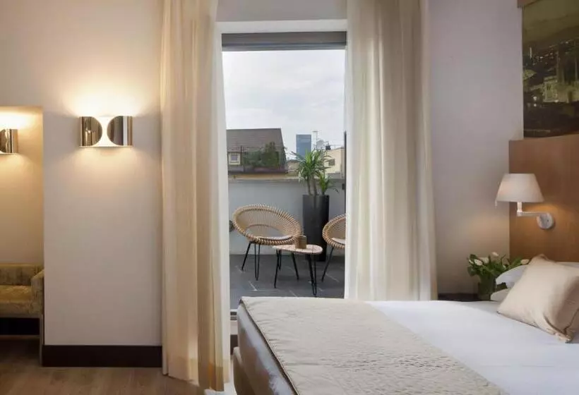 バルコニー付きデラックスルーム, Starhotels Ritz