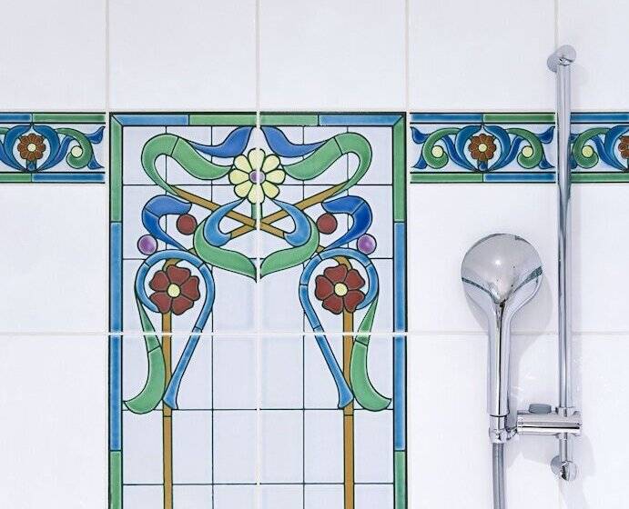 اتاق کلاسیک, Tiffany